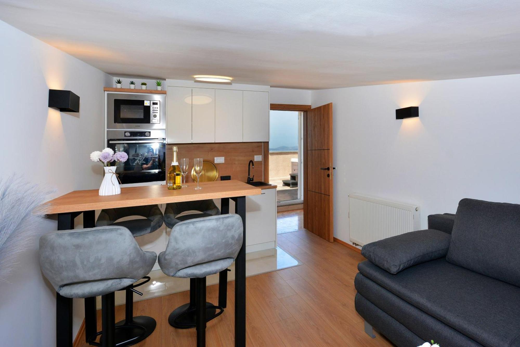 Apartments Radeljic Podstrana Bagian luar foto