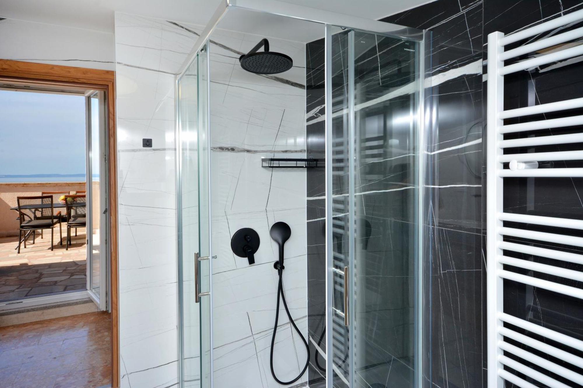 Apartments Radeljic Podstrana Bagian luar foto